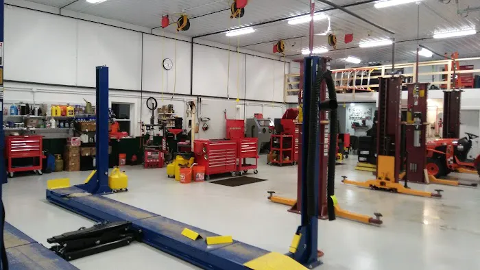 Moore's Automotive Service 0