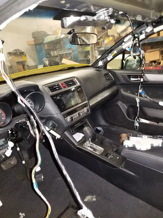 Automasters Paint & Body Works 3
