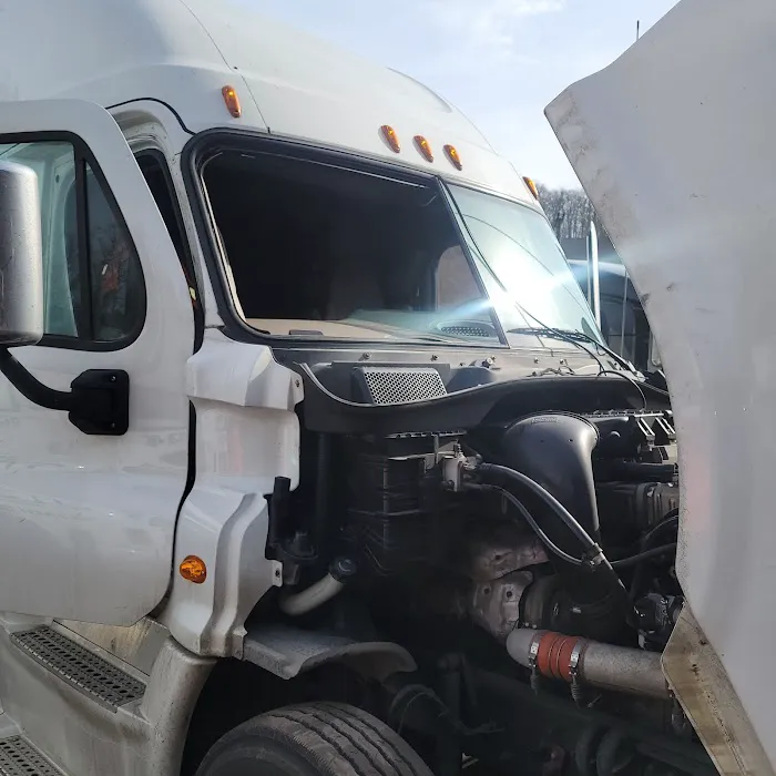 Bob’s Truck Repair LLC 3