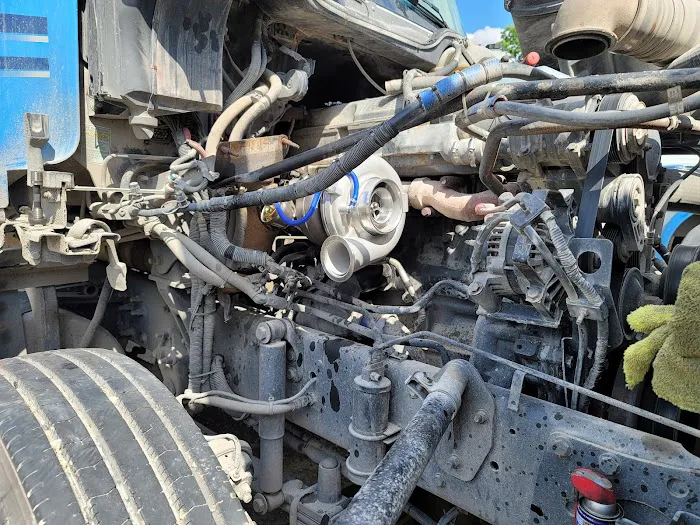 Bob’s Truck Repair LLC 7