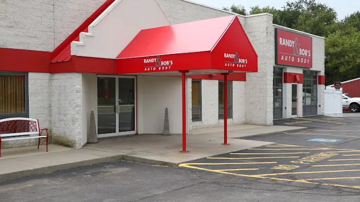 Randy & Bob's Auto Body 4