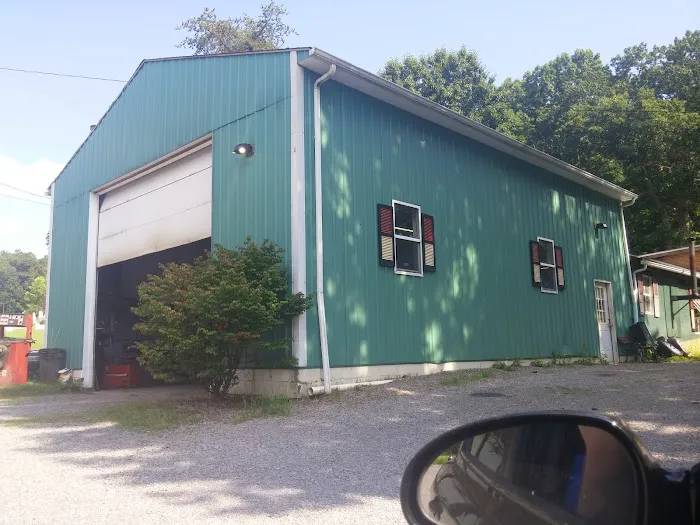 Fast Freddy's Auto Services 3