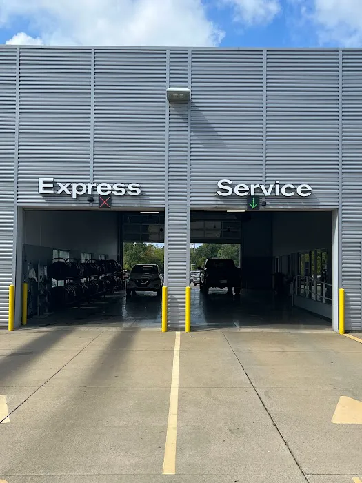 I-90 Nissan Express Service/Auto Repair 8