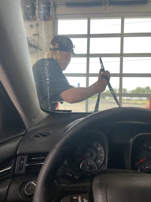 Valvoline Instant Oil Change 8