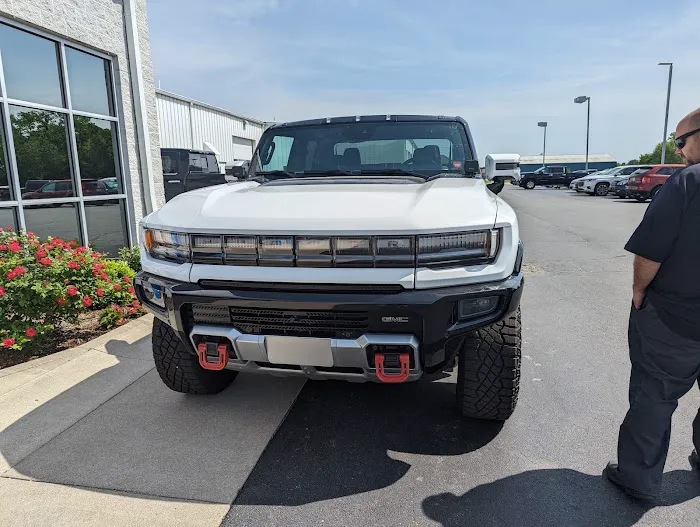 Hubbard Chevrolet Buick GMC Service 4