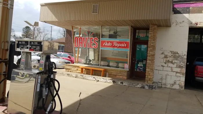 JJ’s Garage 0