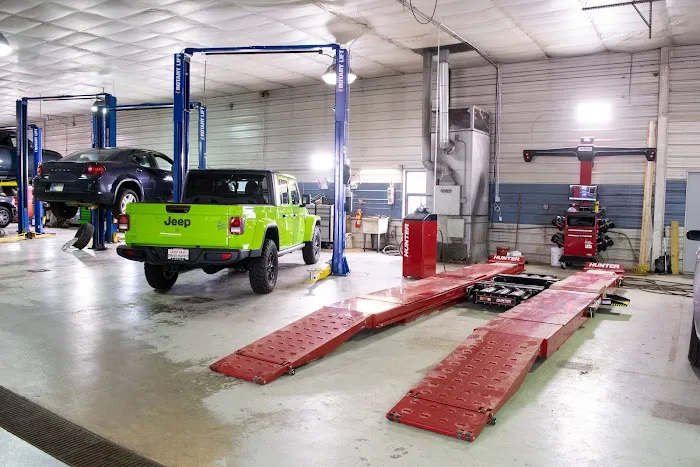 Castle Chrysler Dodge Jeep RAM of Chesterton - Service & Auto Repair 4