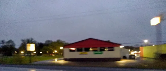 Dean’s Tire & Auto 0