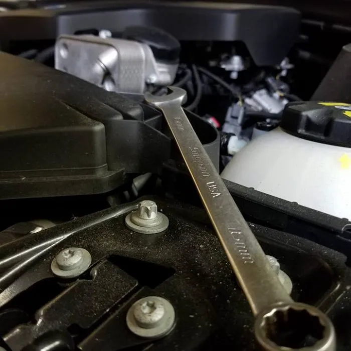 Tom's Valpo Auto Repair 9