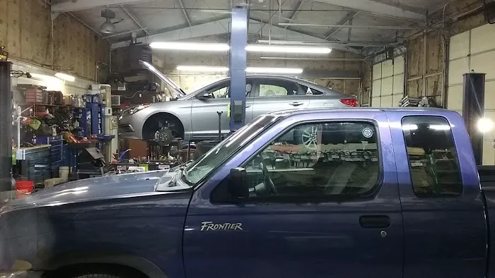 Tom's Valpo Auto Repair 6