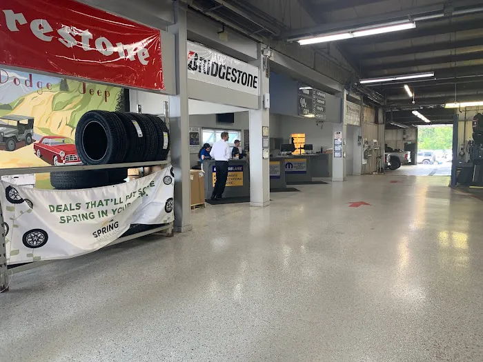Grieger’s Motor Sales Chrysler Dodge Jeep Ram Service 2