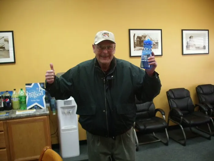 Levin Tire & Service Center - Winfield 4