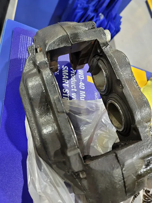 AutoZone Auto Parts 0