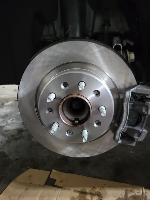 DJ's Auto Maintenance LLC 9