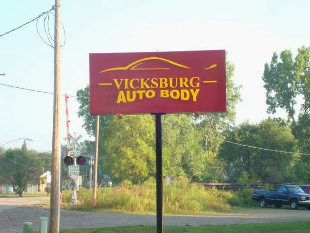 Vicksburg Auto Body 0