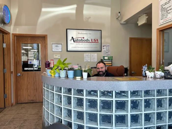 Autobody USA Battle Creek 9