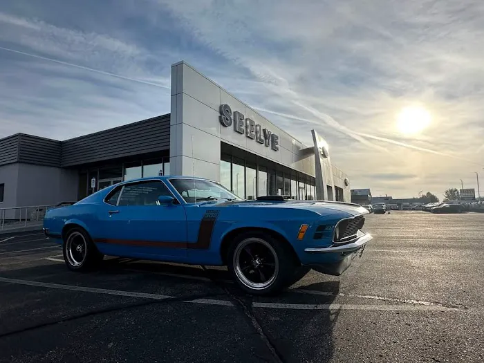 Seelye Ford Service Department 2