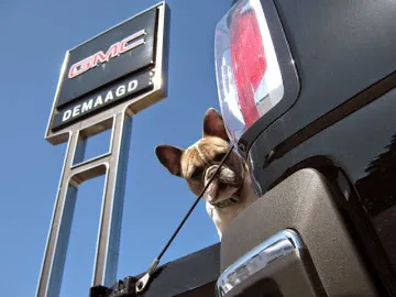 DeMaagd GMC Nissan Service Department 0