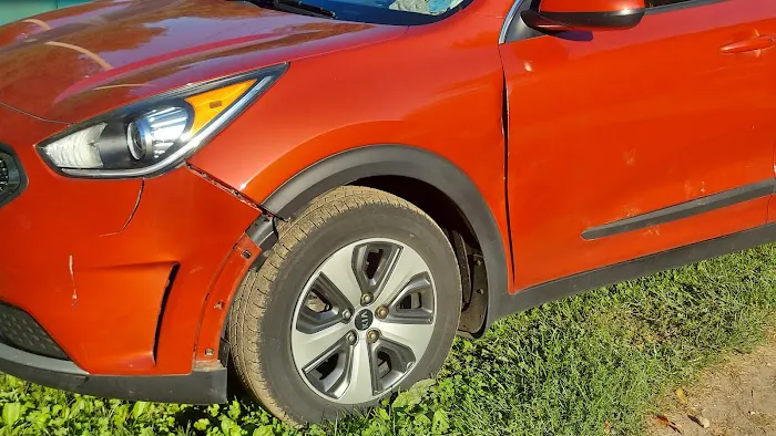 DeMaagd Collision Center - Auto Body Repair 1