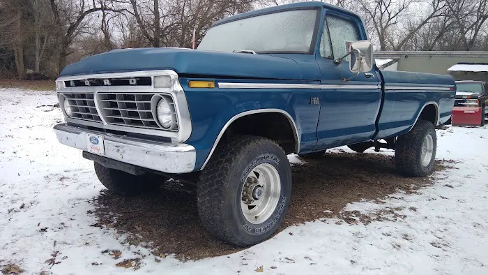 Chapmans Customs & Collision 8