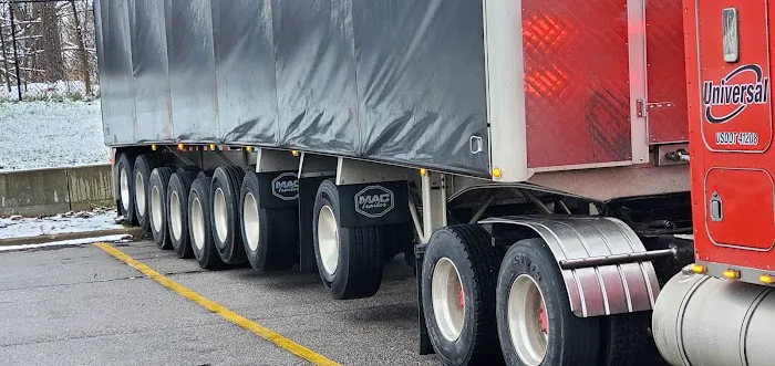 Love's Truck Care 1