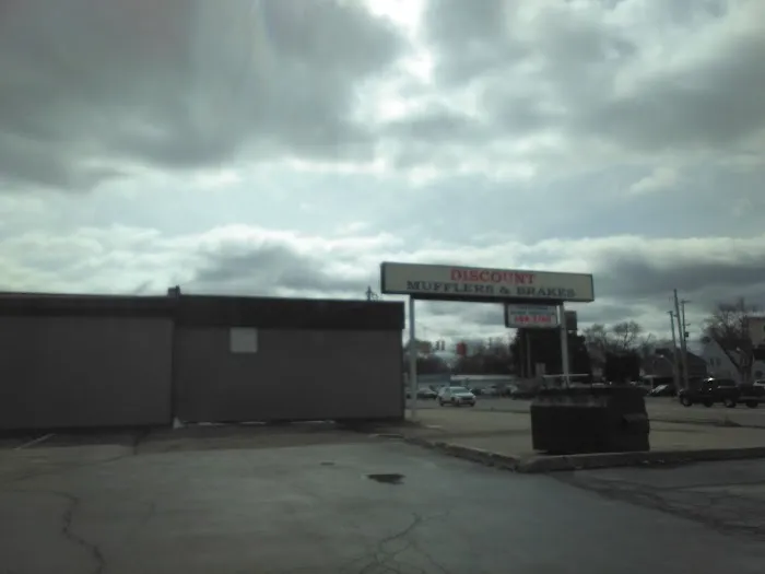 Discount Mufflers & Brakes 1