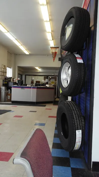 Pomp's Tire Service 5