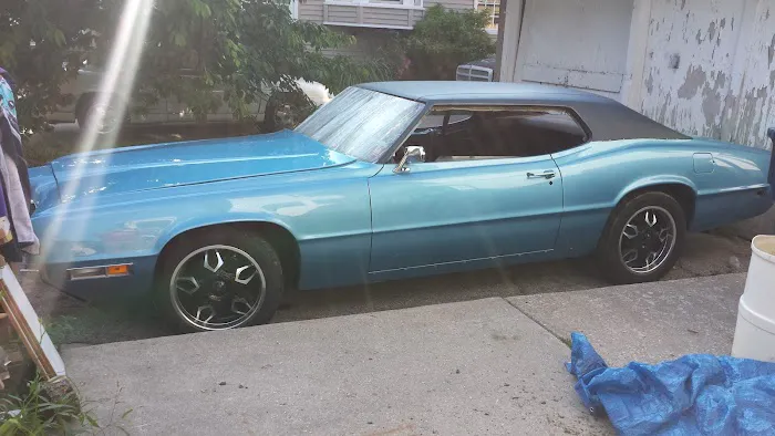 Raymonds Auto Repair 0