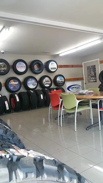 Schneider Tire Outlet 3