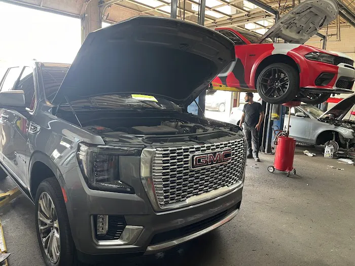 TELEGRAPH AUTO SERVICE CENTER 8