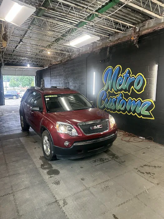 Metro Customz 8