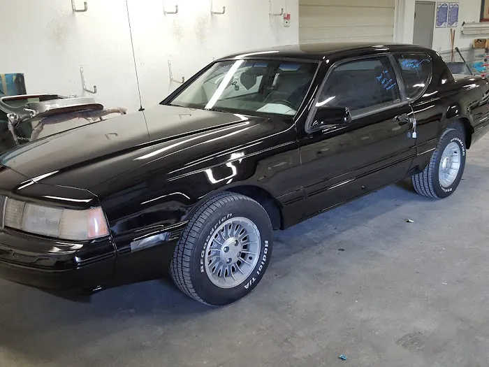 Stonewall Collision & Auto Paint 8