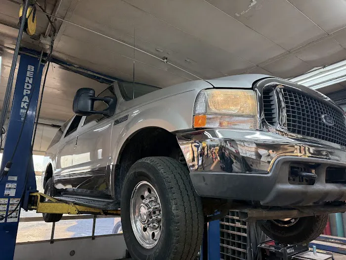 Muffler Man Auto Service 5