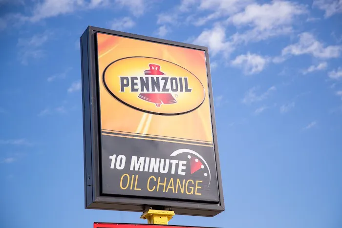 Pennzoil Kwik Oil Change 6
