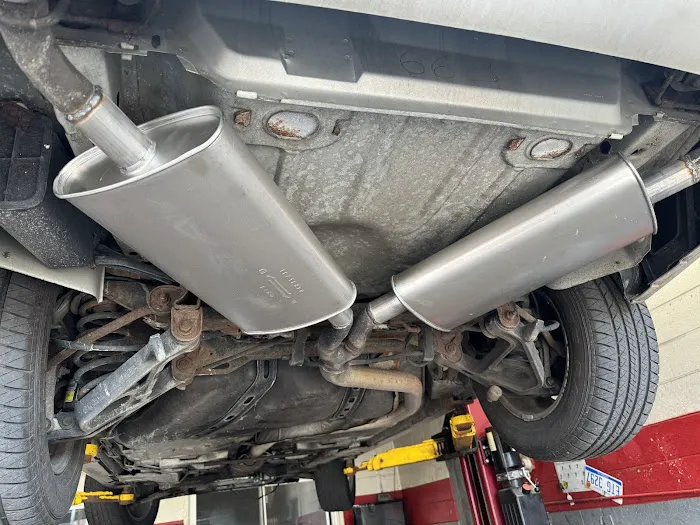 Save On Tire Complete Auto 8