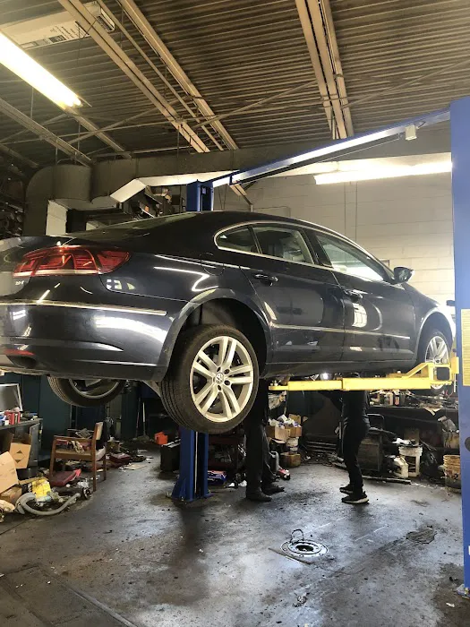 Dinh's Auto Repair 1