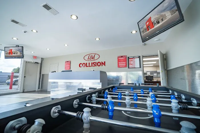 Legend Motors Collision & Body Shop of Ferndale 5