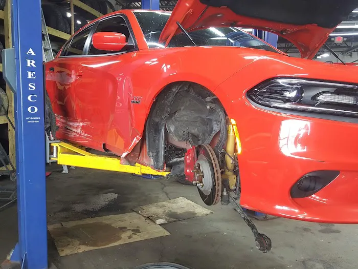 Unique Auto Care 4