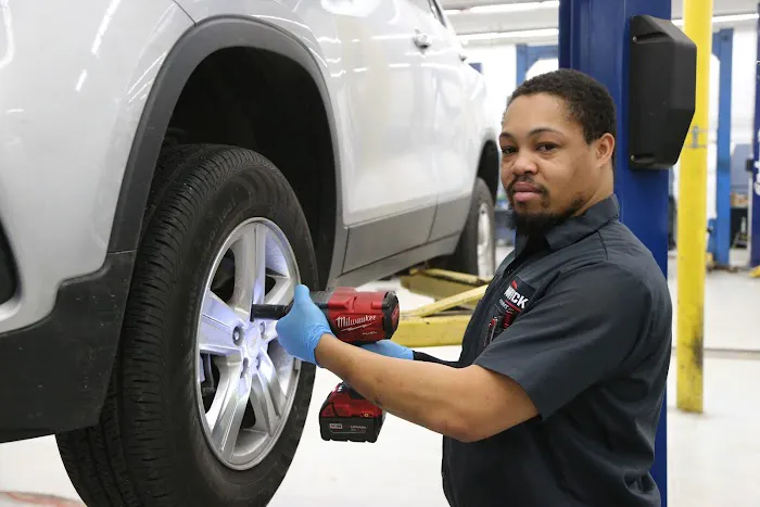Chevrolet Service Center 7
