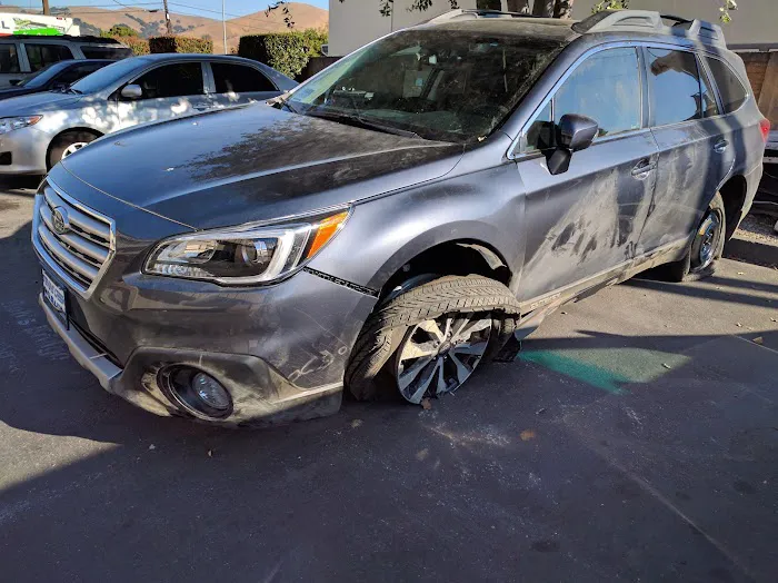 Bob's Bridge Collision Center (BBCC) 9