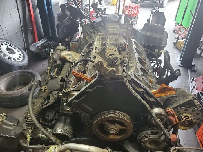 MECHANICS R US 8