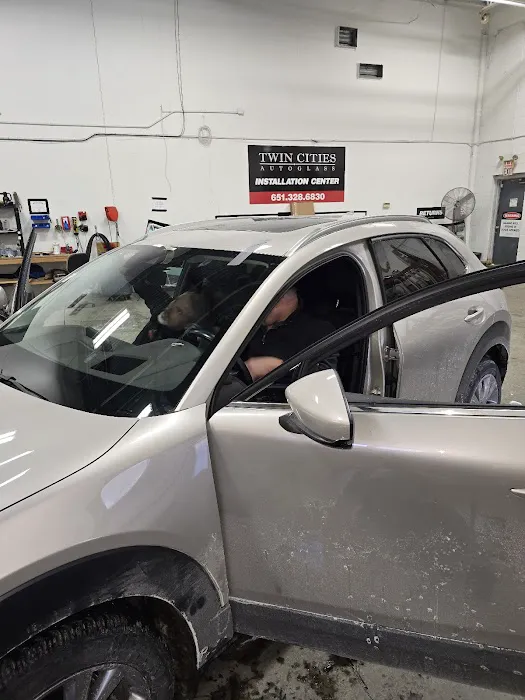 Twin Cities Auto Glass 2