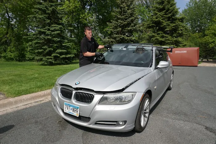 Twin Cities Auto Glass 8