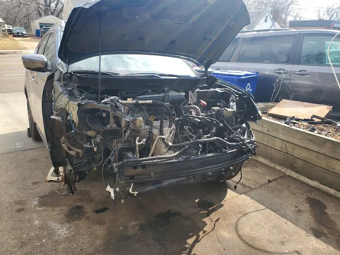 Nolin auto mechanic and repairs 0