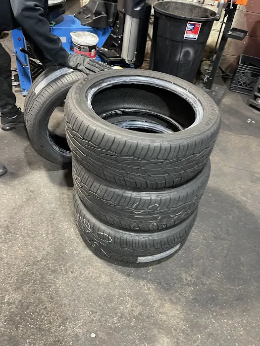 Global Tire 0