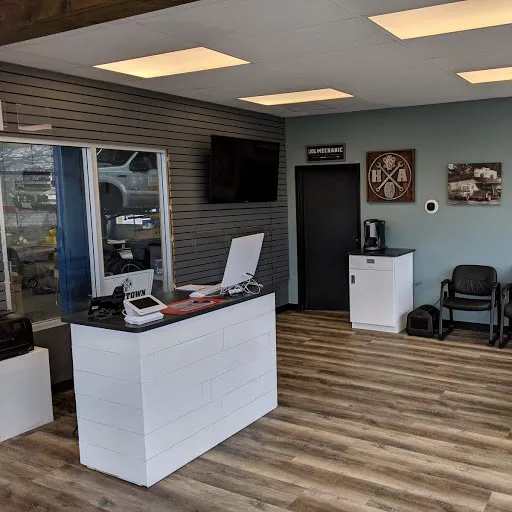 Homestead Auto & Tire 8