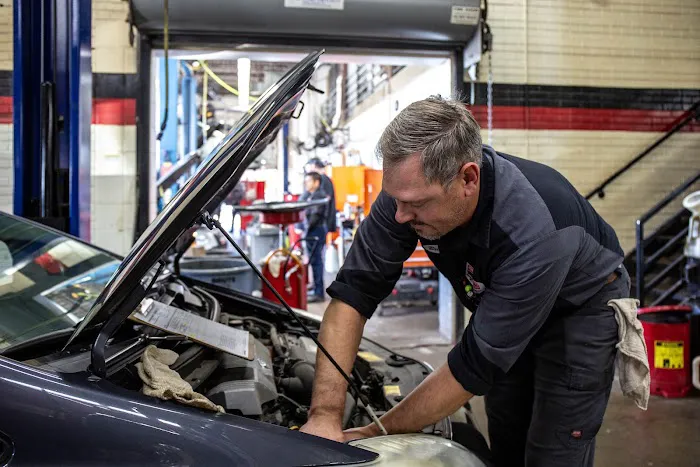 John's Auto Shop 0