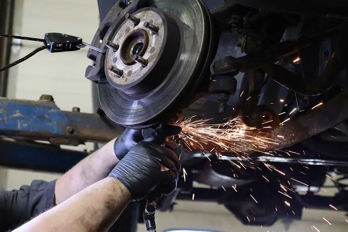 John's Auto Shop 3