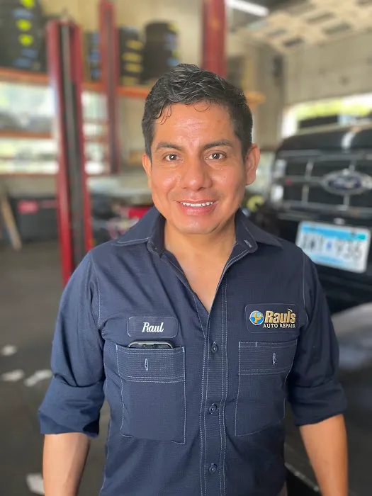 Raul's Auto Repair 4
