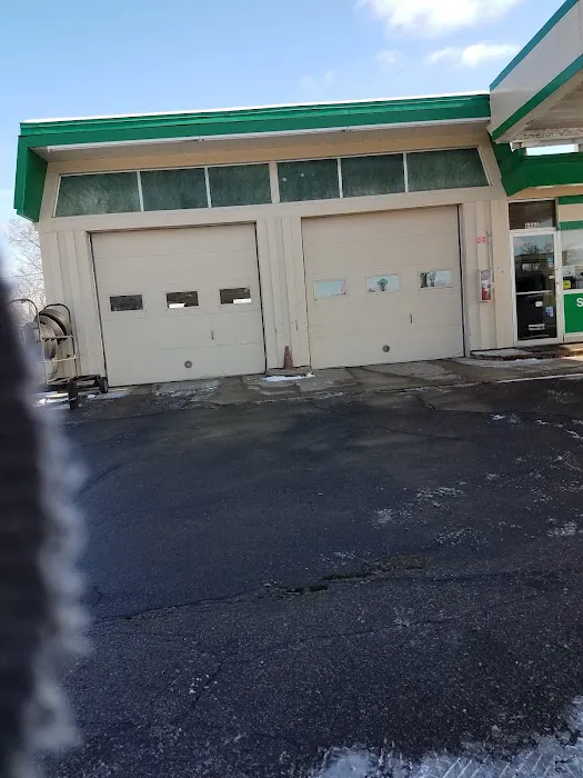 PDB Auto Care & Gas 4